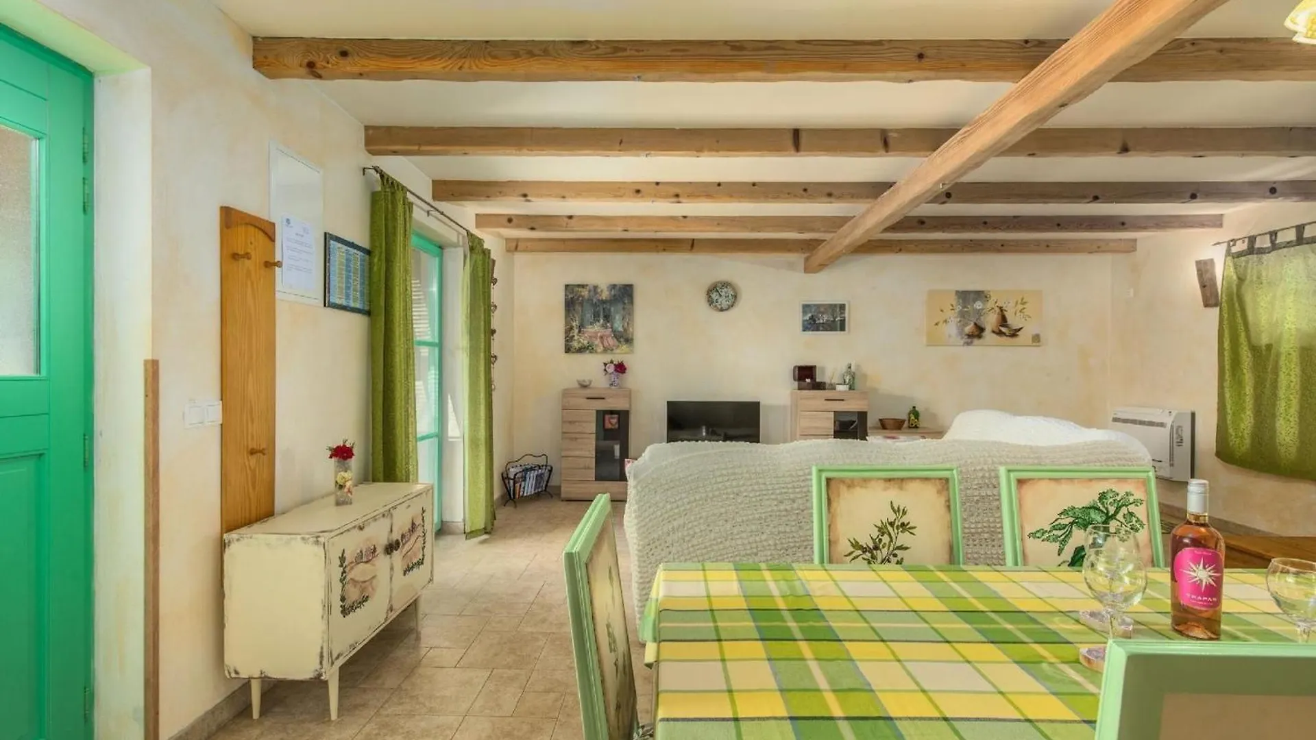 Holiday home Ferienhaus In Sisan Mit Grill, Terrasse Und Garten Croatia